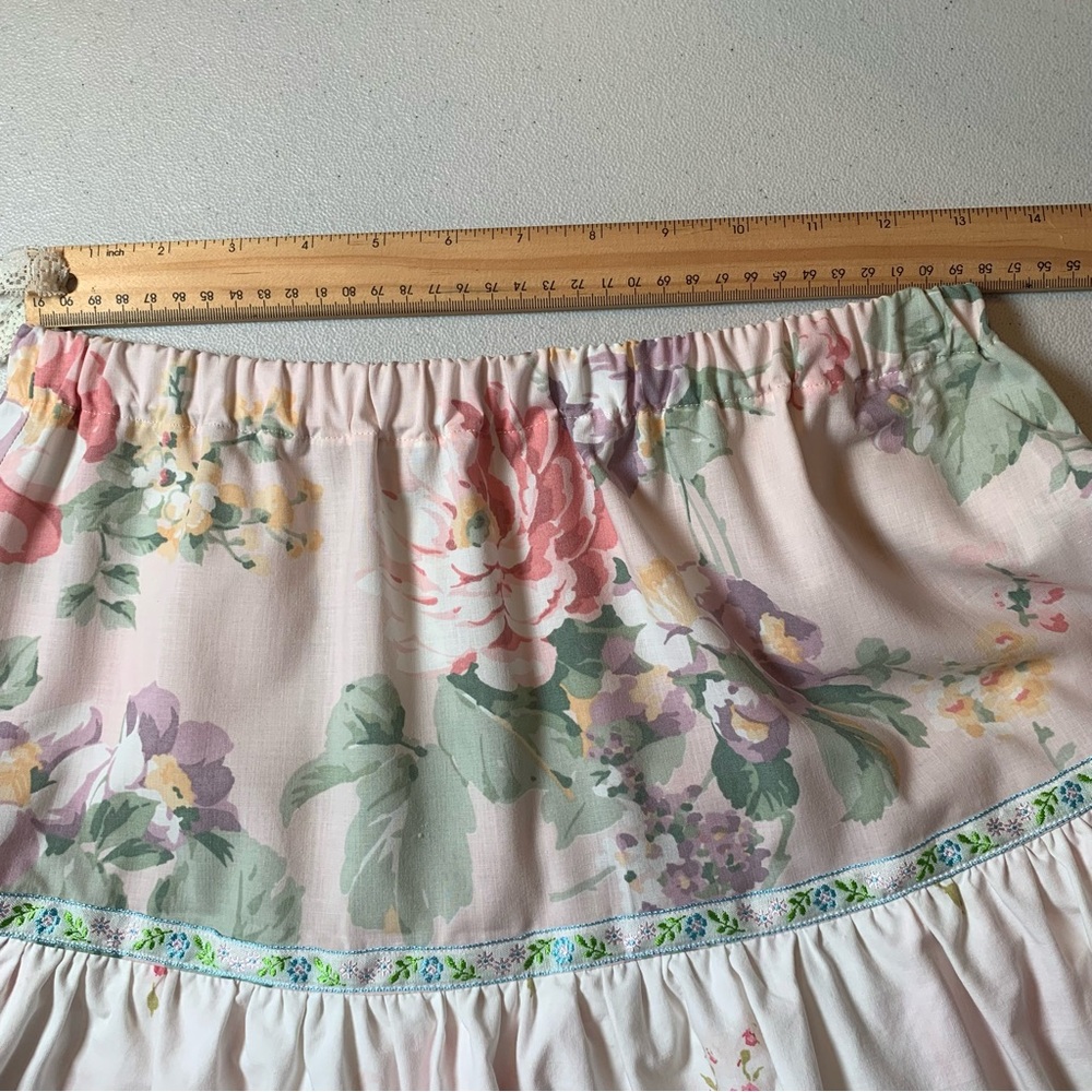 HANDMADE Rose Mini Ruffle Skirt - Picture 6 of 8